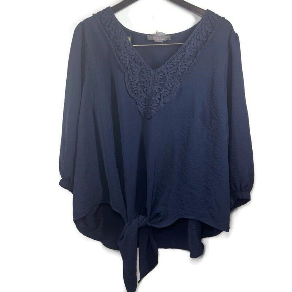 Olivia & Martin blue v neck tie knot hem women's 3/4 sleeve top 2X
